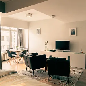 Appartement Ruime 2 Pers Bij Casino Oostende: Geniet Zee, Kunst, En Relax, Ostende